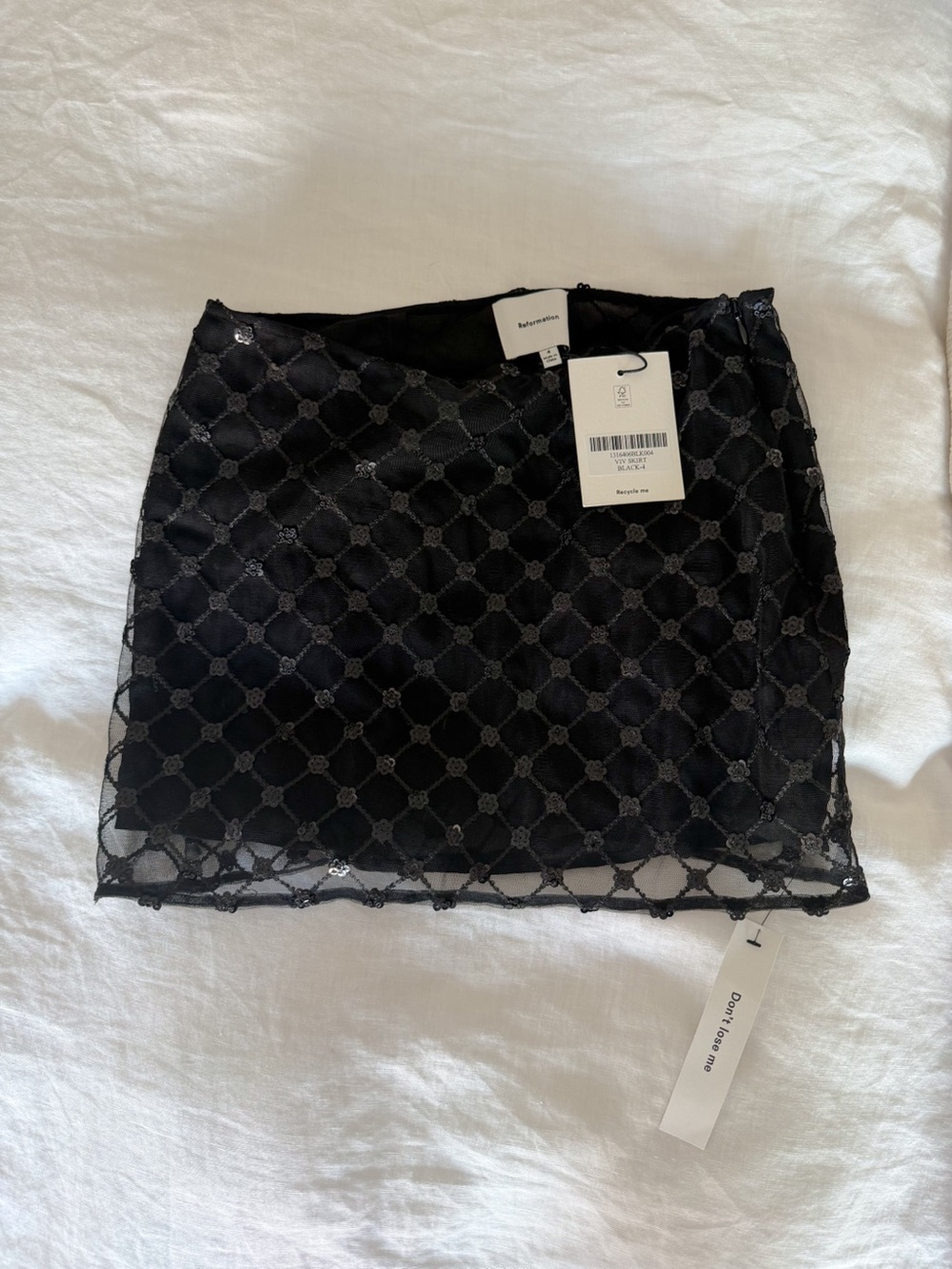 Reformation Black Viv mini skirt Size 4 NTW